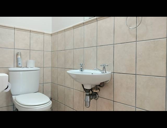 6 BEDROOM GATED ESTATE FOR SALE IN NATURE ON SEA